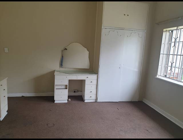 1 bed property to rent in HIGHLANDS NORTH